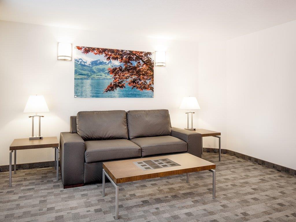 Hotel Elan YYC Quarto foto